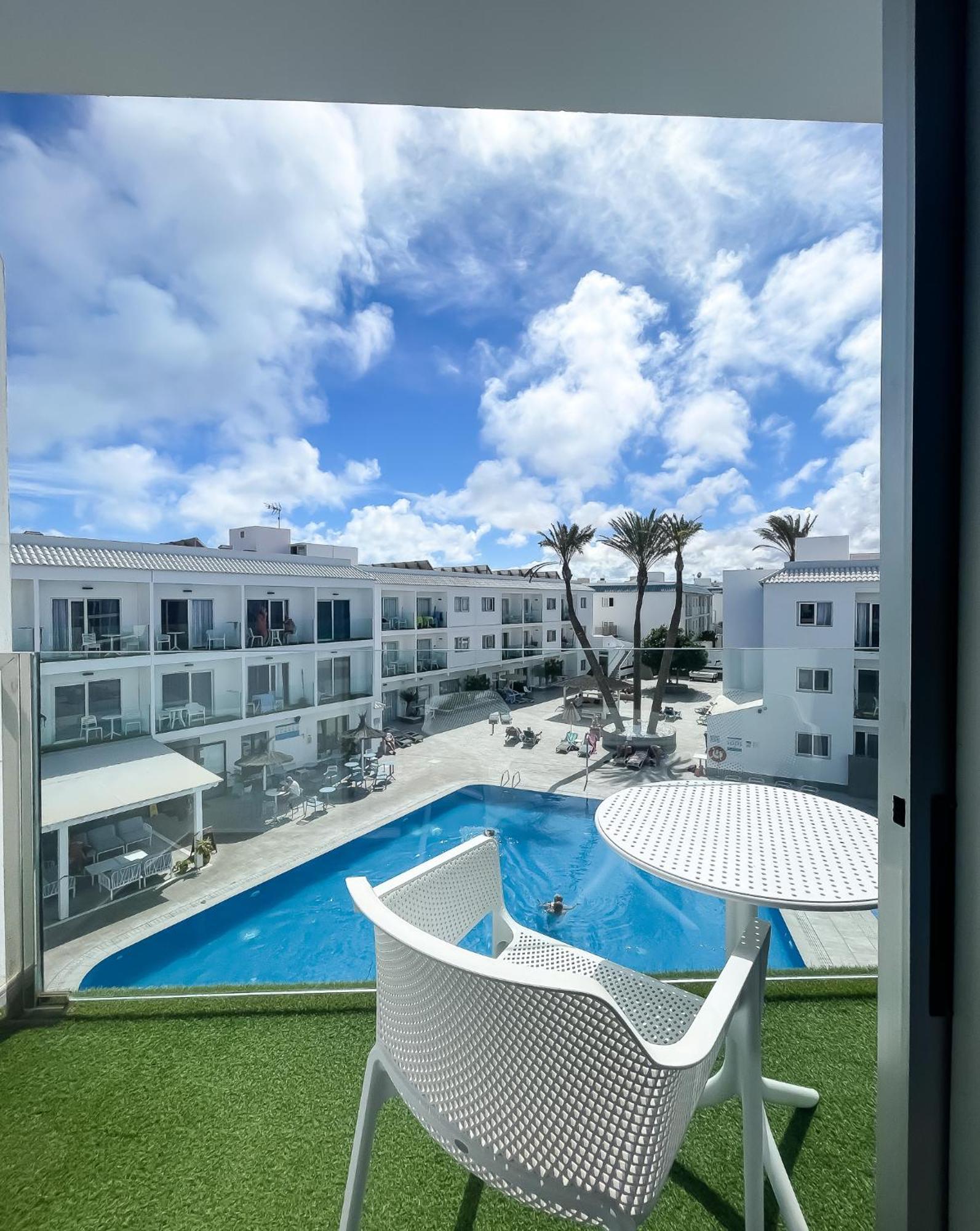 Surfing Colors Hotel&apartments Apartment